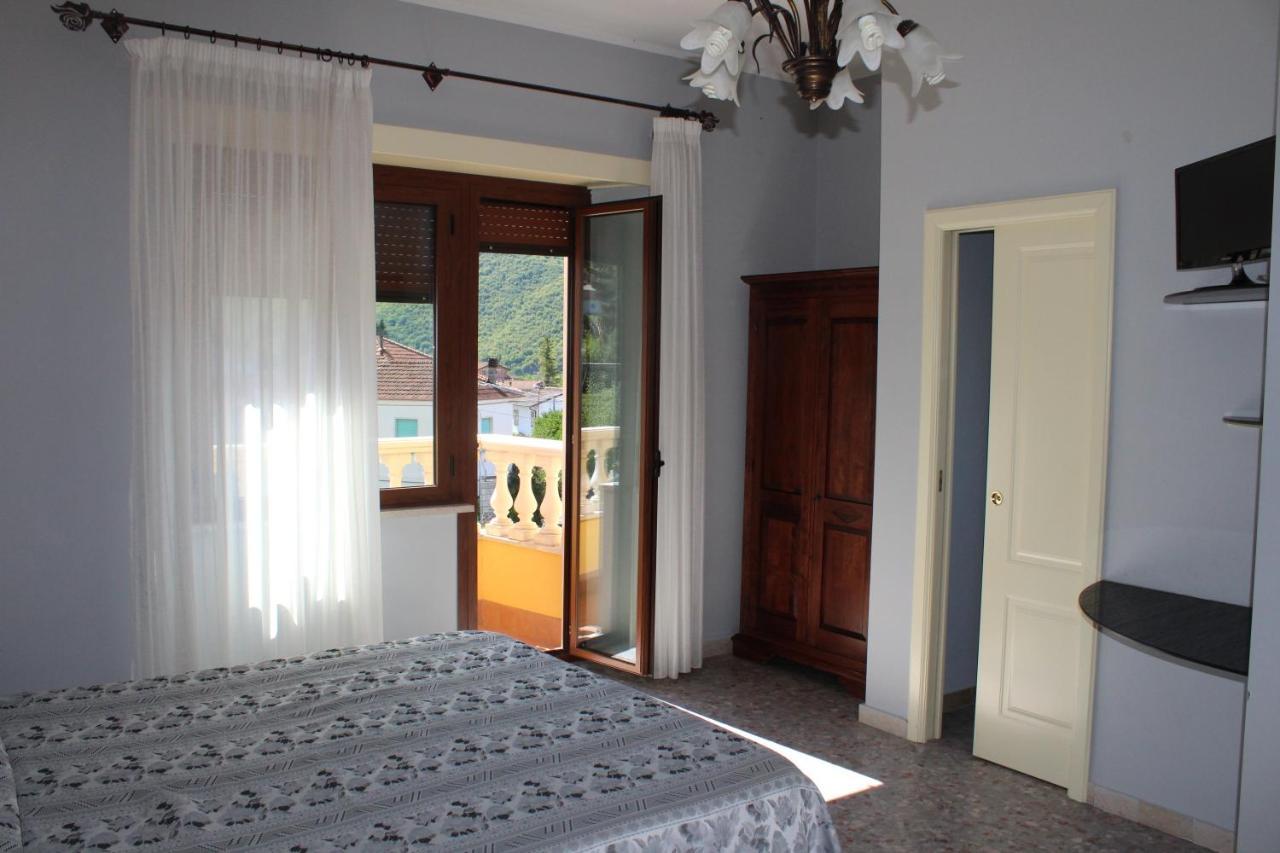 La Villa Guest House Capitignano Ngoại thất bức ảnh
