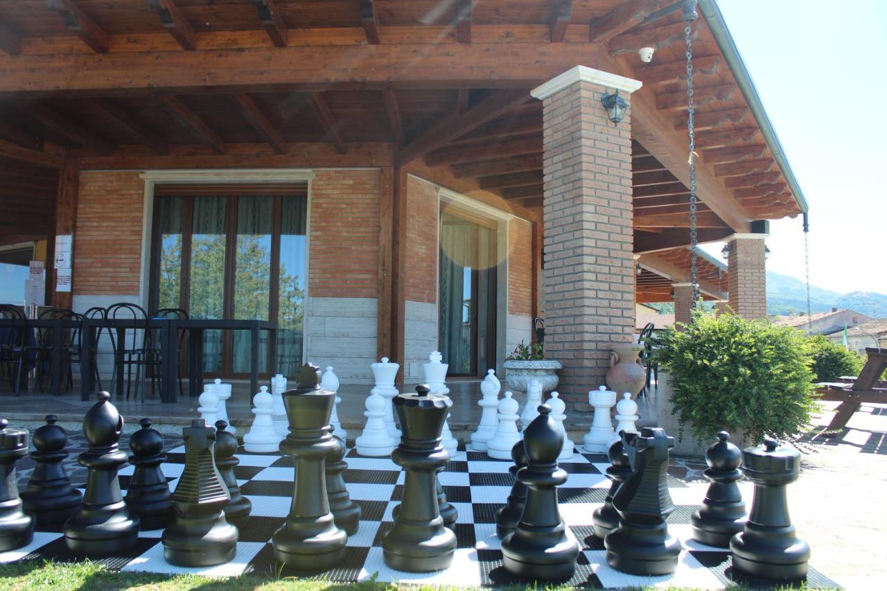 La Villa Guest House Capitignano Ngoại thất bức ảnh